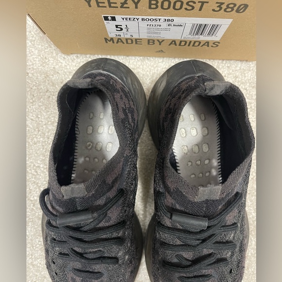 YEEZY BOOST 380 ONYX MENS 5.5 - Picture 5 of 6